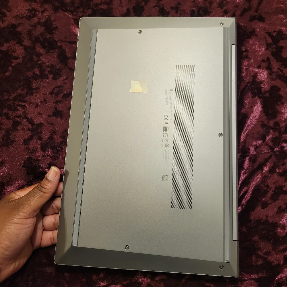 Brandnew laptop